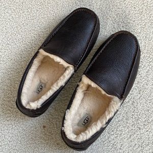 Ugh mens slippers in brown size 12
